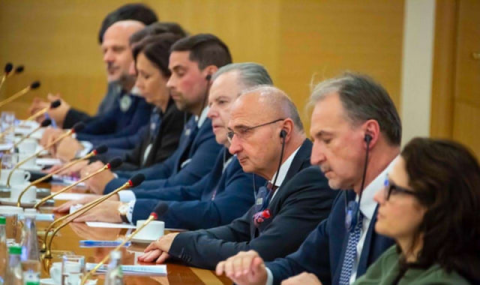 В Ашхабаде рассмотрели перспективы экономического сотрудничества с Хорватией