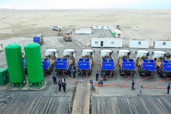 Нефтяники Туркменистана получили новую технику, произведённую в Китае