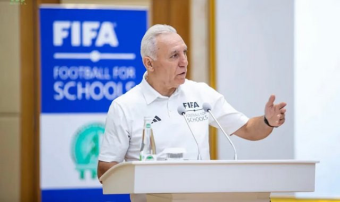 В Ашхабаде прошло занятие в рамках проекта «ФИФА для школ»