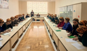 В городе Аркадаг начались занятия для педагогов детских садов