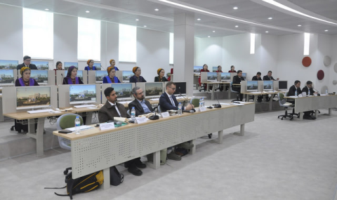 В Ашхабаде и Мары прошли семинары по энергоэффективности