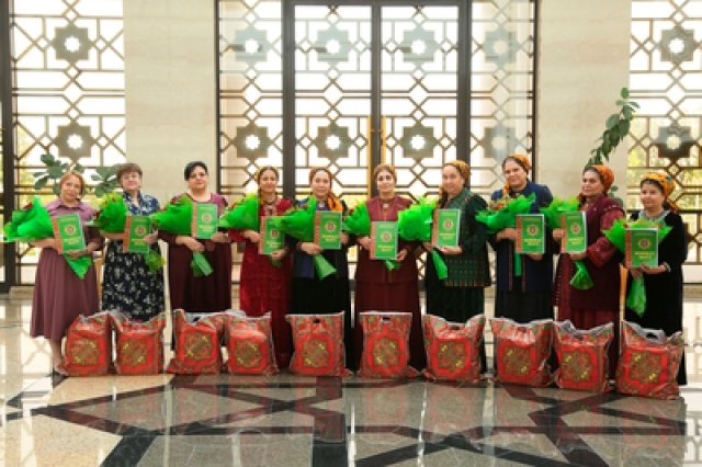 na-torgah-gtsbt-obshaya-summa-sdelok-sostavila-svyshe-7-millionov-763-tysyac-dollarov-ssha