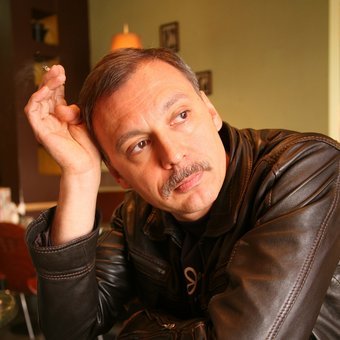 Арсений и Андрей Тарковские служа мостом дружбы открыли Туркменистан миру