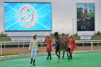 В Лебапском велаяте стартовал сезон скачек