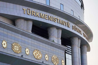 Предприниматели ОАЭ закупили суровую ткань в Туркменистане