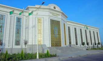 Таможенные склады Туркменистана переходят на новые стандарты