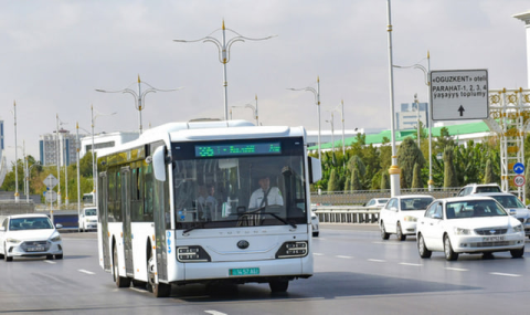 В Ашхабаде начали работу новые автобусы «Yutong»