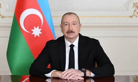 Ильхам Алиев поздравил Президента Туркменистана с 35-летием независимости