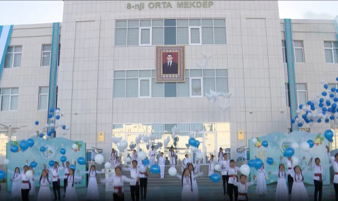 В Ашхабаде открылась новая школа №8
