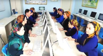 В Балканском велаяте определили победителей конкурса по книге «Hakyda göwheri» 