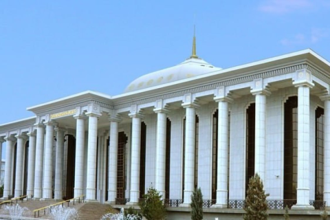 Меджлис Туркменистана продолжает работу по совершенствованию законодательства