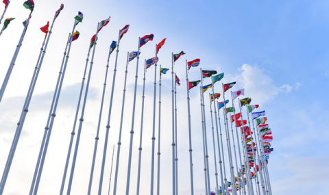 Иран выражает поддержку мирной политике Туркменистана