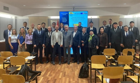 Туркменская делегация изучает опыт Испании в борьбе с наркотиками