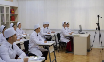 Индийские специалисты провели онлайн-занятие для студентов Туркменистана