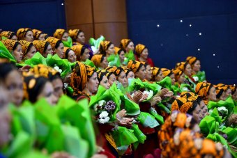 Работники нефтегазовой отрасли приняли участие в торжествах в честь 8 марта