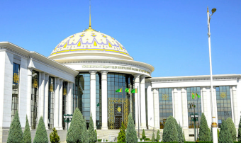 Новогодний праздник прошёл в Институте международных отношений МИД Туркменистана