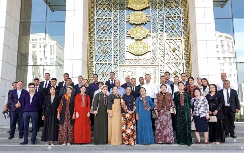 В Туркменистане проходит обучающий тренинг по бруцеллёзу