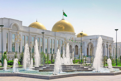 Президент Туркменистана получил поздравления от Президента Узбекистана