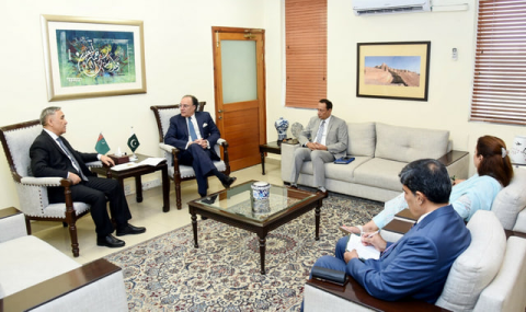 Туркменистан и Пакистан обсуждают расширение экономического сотрудничества