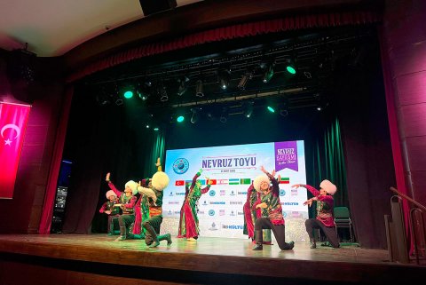 В Стамбуле прошло торжественное празднование Международного Новруза