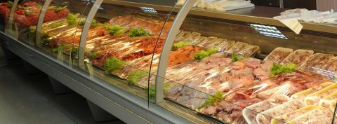 Президент Туркменистана отметил важность расширения торговых услуг для населения