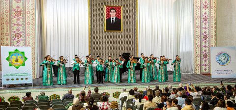 В Ашхабаде состоялся авторский концерт композитора Айны Шировой