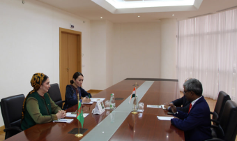 В МИД Туркменистана прошла встреча с Послом Республики Индия