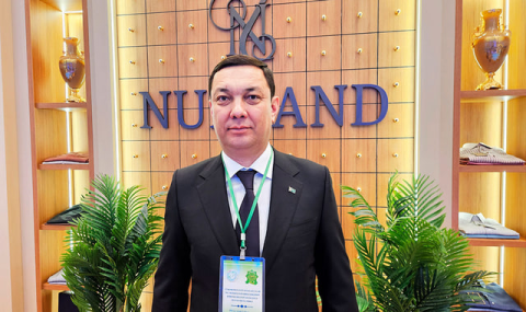 Туркменский бренд «Nurland» демонстрирует искусство мужского костюма
