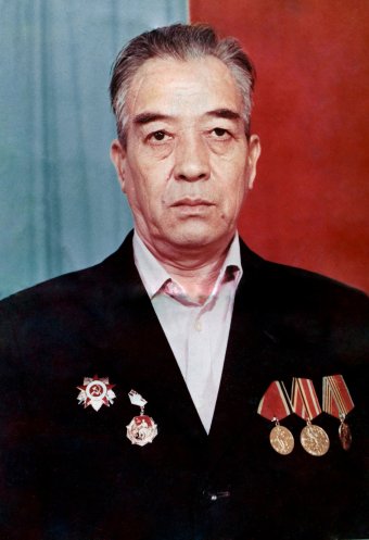 Народный артист Туркменистана Акмухаммед Ханов рассказал об отце, участнике ВОВ 