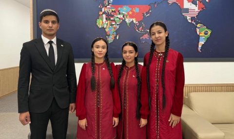 Туркменские студенты отправлены на годичную стажировку в Республику Корея