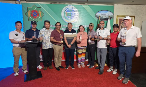 Туркменистан отмечает 34-ю годовщину Независимости на поле для гольфа