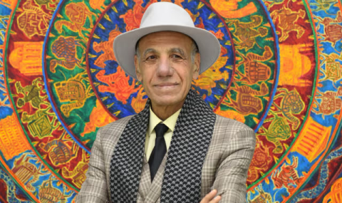 В Ашхабаде начала работу персональная выставка художника Бердигулы Амансахатова