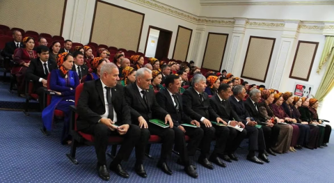 В Авазе прошел семинар для профсоюзных работников