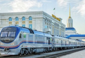 Рассмотрены вопросы развития железнодорожной отрасли Туркменистана