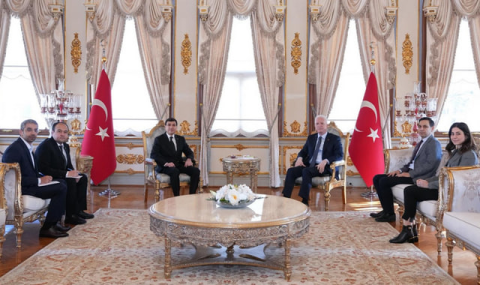 В Стамбуле прошла встреча Генконсула Туркменистана и губернатора города