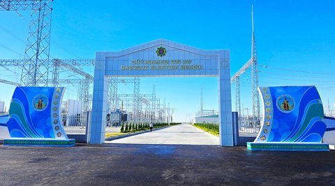 Президент Туркменистана утвердил меры по модернизации базы электроэнергии  