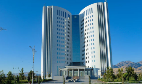 Министерство образования Туркменистана объявило отбор на учебу за рубежом