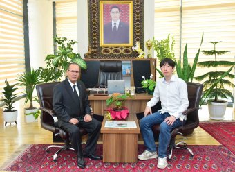 Скоро: эксклюзивное интервью с корреспондентом корейского агентства Yonhap