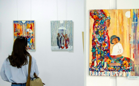 В Ашхабаде представили работы народного художника Гурбангельды Гурбанова