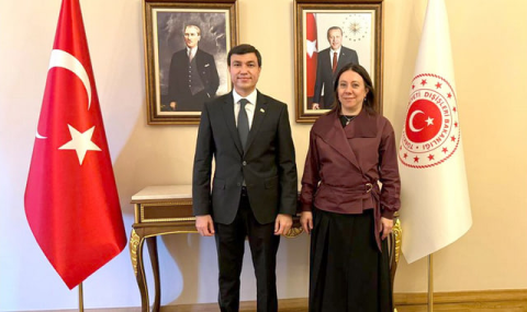 Новый Генеральный Консул Туркменистана в Стамбуле приступил к работе