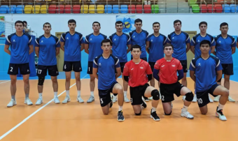 Волейбольные матчи второго дня проходят в высоком темпе