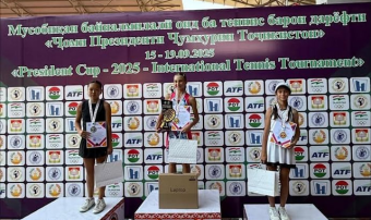 Туркменистан на «President Cup 2025»: юные теннисистки среди сильнейших региона