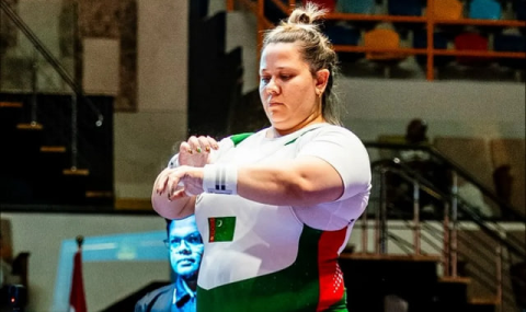 Туркменские спортсмены выиграли четыре медали по парапауэрлифтингу в Каире