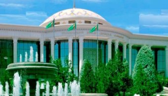 Успех туркменского художника на фестивале в Азербайджане 