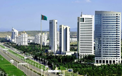 7 апреля в Ашхабаде будет временно ограничено движение транспорта