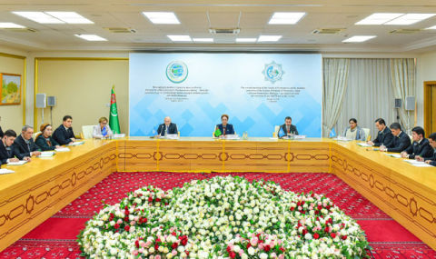 В Туркменистане обсудили роль парламентов в поддержании мира