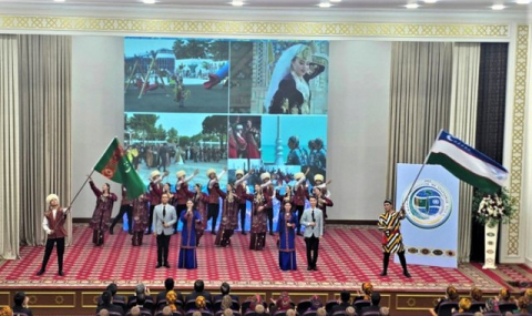 В Ашхабаде прошли мероприятия по случаю Дня узбекского языка