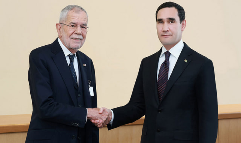 Ашхабад и Вена обсудили развитие сотрудничества в США