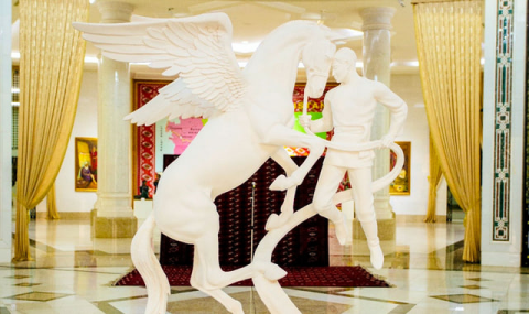 Скульптура и живопись Туркменистана глазами молодых мастеров