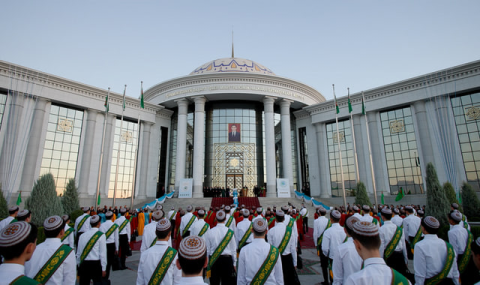 Первокурсники ИМО МИД Туркменистана начали учебный год